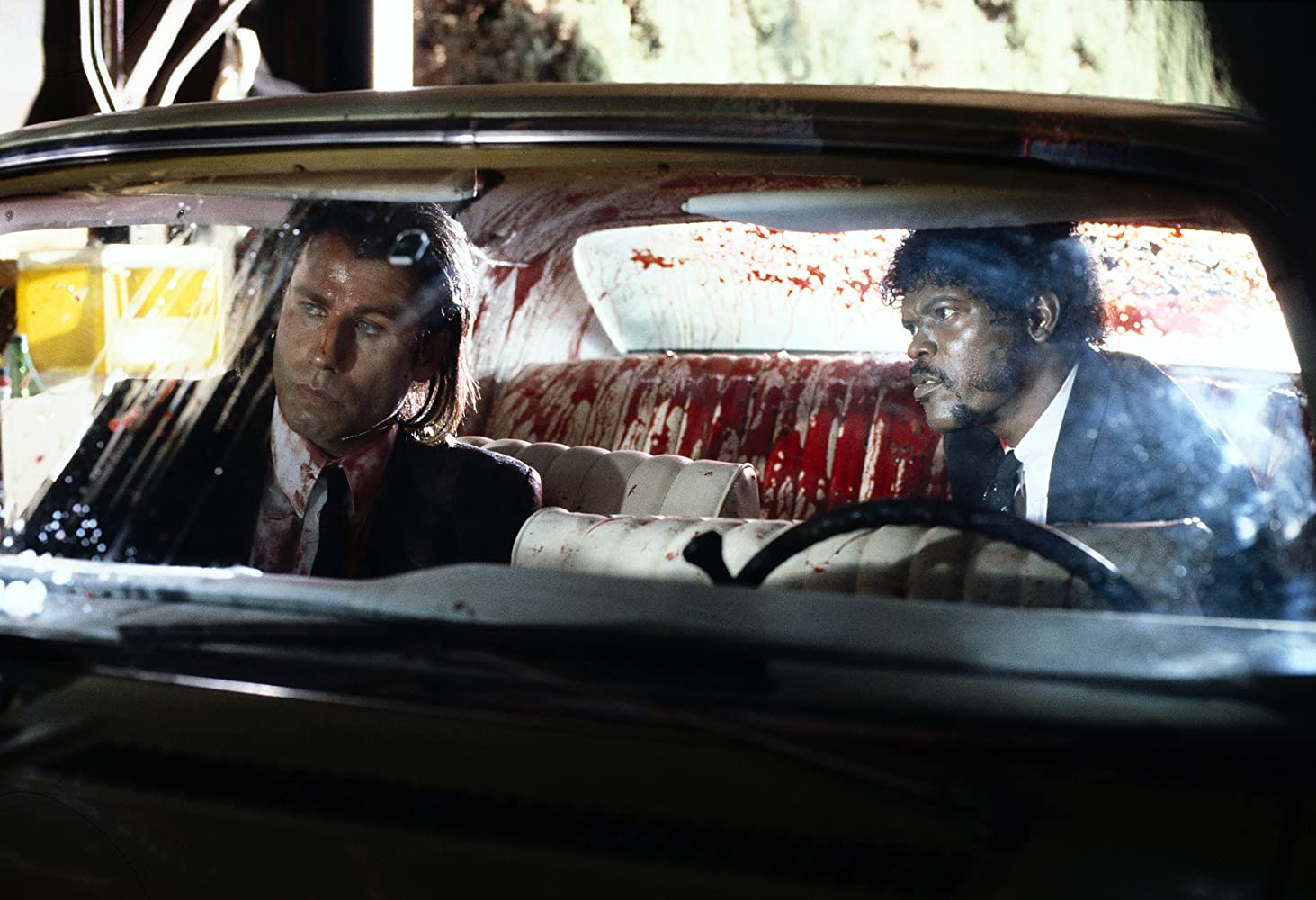 Bild på John Travolta och Samuel L. Jackson från Quention Tarantinos Pulp Fiction. Foto: Miramax