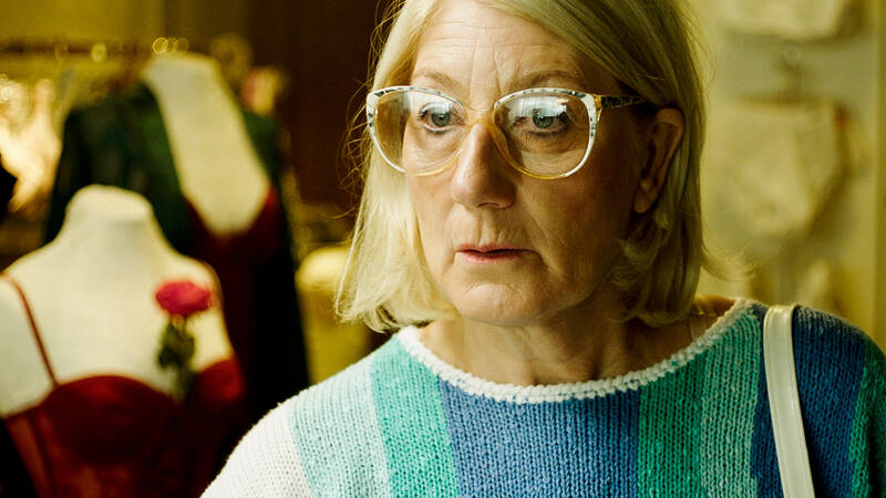 “Bitterljuv” svensk komediserie snart åter på SVT Play – 7,1 av 10 på IMDb