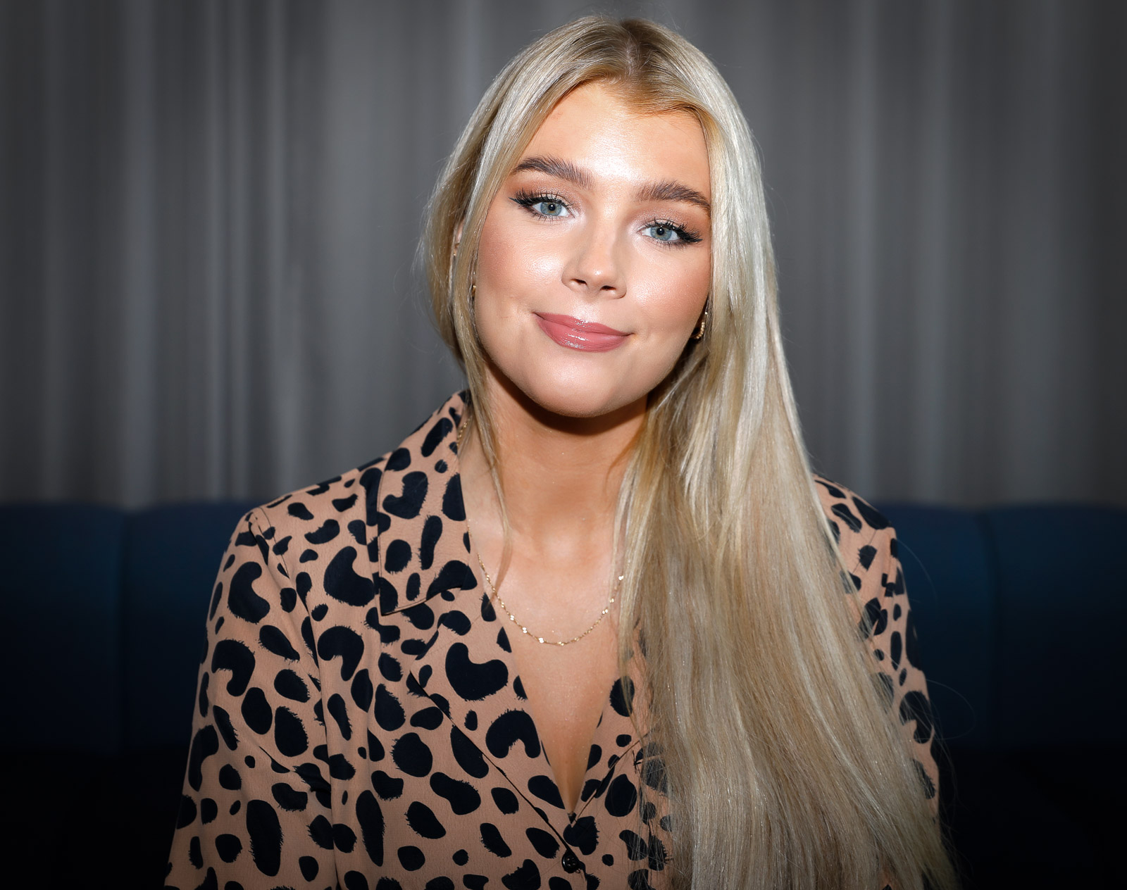 Keyyo tävlar i 1 mot Sverige för Världens barn | Filmtopp