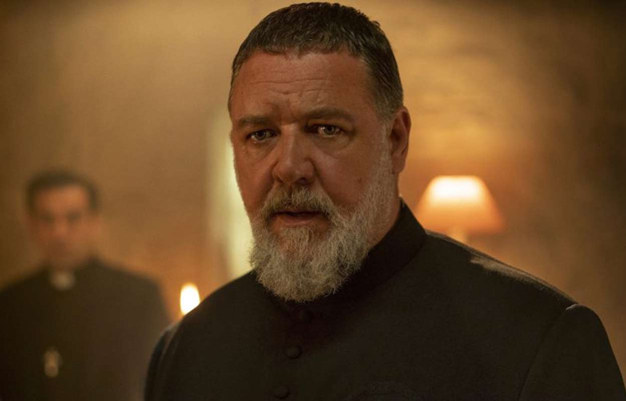 The Pope's Exorcist – Russell Crowe som exorcist-präst i ny trailer!