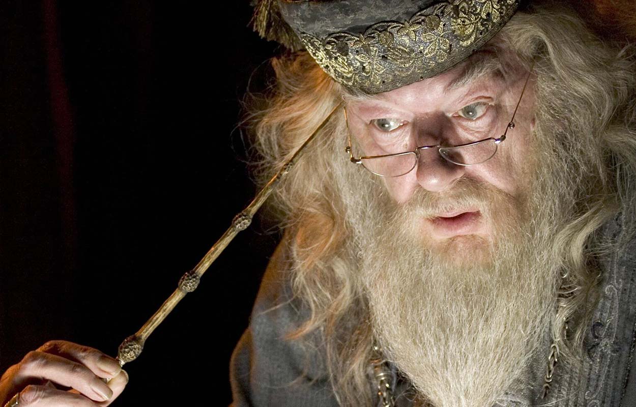 Stjärnorna minns och hyllar Michael Gambon: ”Enastående”