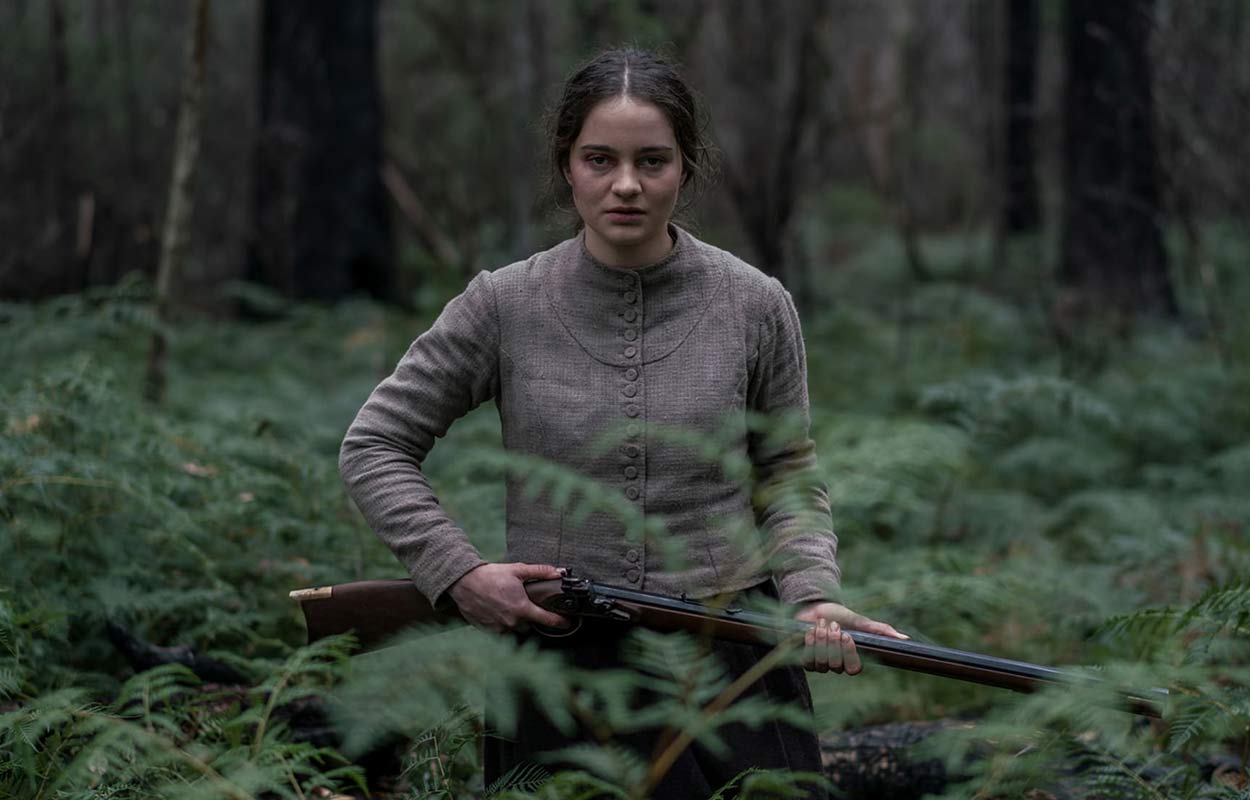 I veckan släpps nagelbitande dramathriller på SVT Play – hämndjakt i skogen