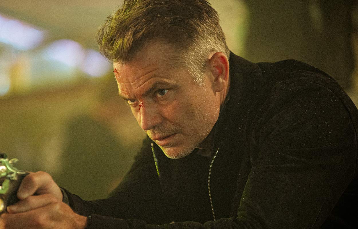 Många är besvikna på Netflix efterlängtade thriller: ”Dum” och ”utmattande”