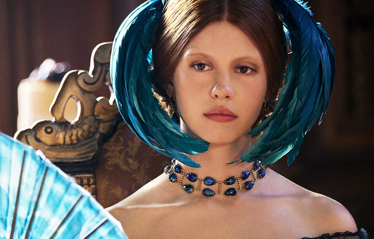 Mia Goth i Frankenstein