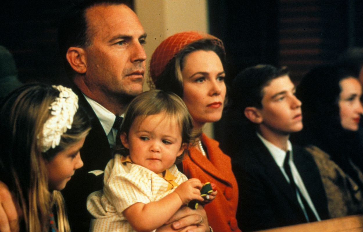 Tretton dagar (2000)