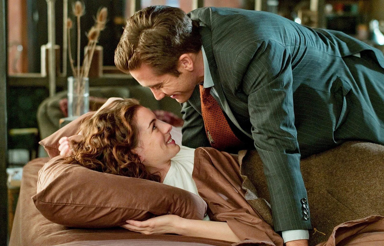 Anne Hathaway och Jake Gyllenhaal i &rdquo;Love & Other Drugs&rdquo;.