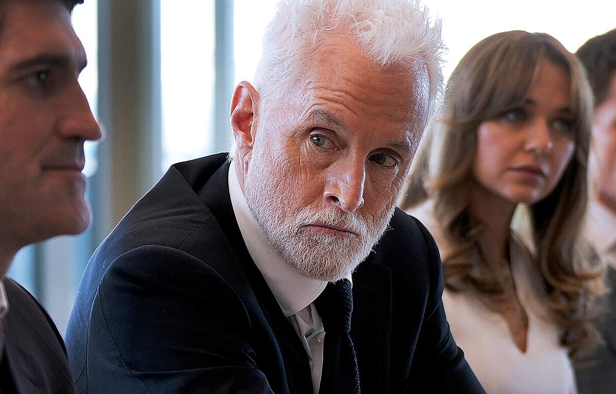 7 nya kriminialserier på TV4 Play i december – thrillers och mordgåtor