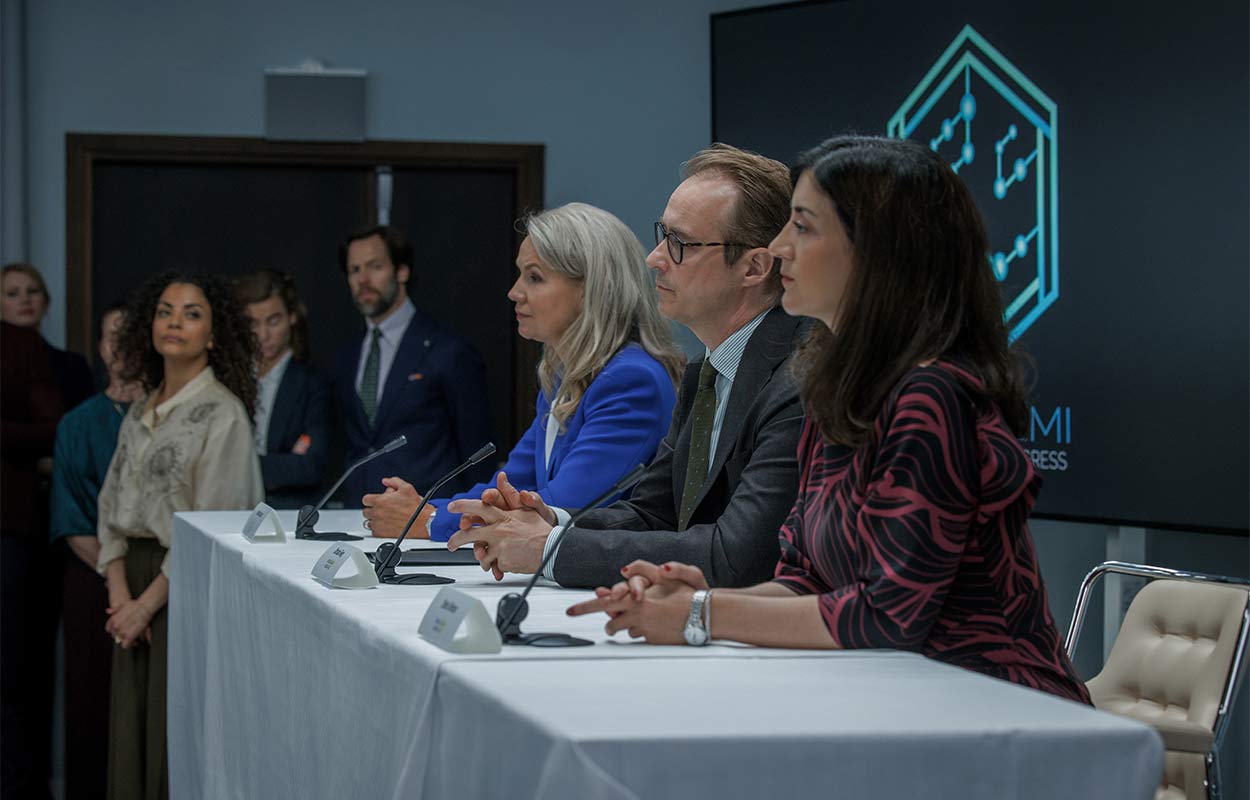 Nya ”Vaka” är en svensk thriller som biter sig fast och vägrar att blunda