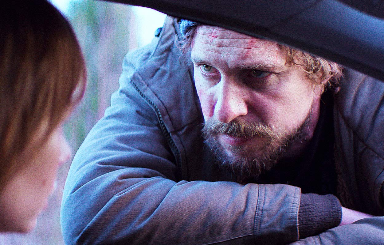 &rdquo;Jag for ner till bror&rdquo; &auml;r ett m&ouml;rkt drama som &auml;r om&ouml;jligt att skaka av sig