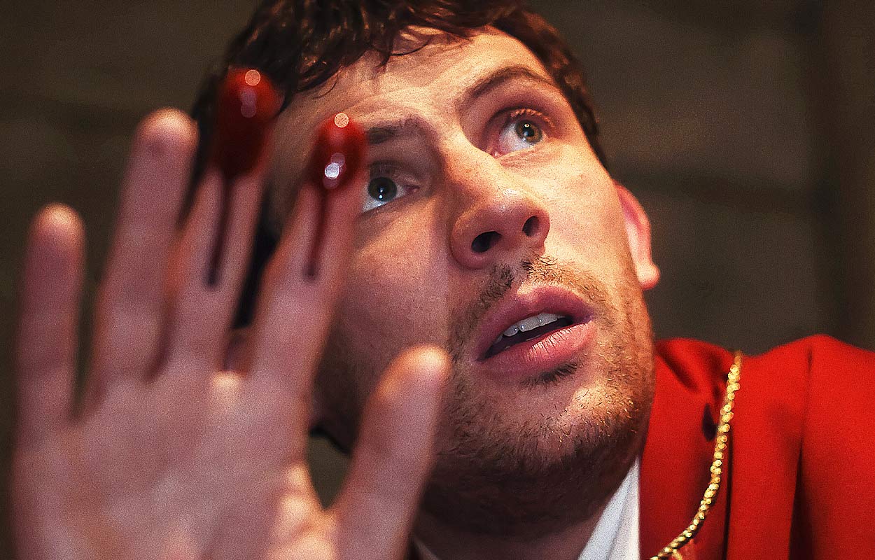 Den tredje ”Knives Out”-filmen är bäst hittills – men problemen är kvar