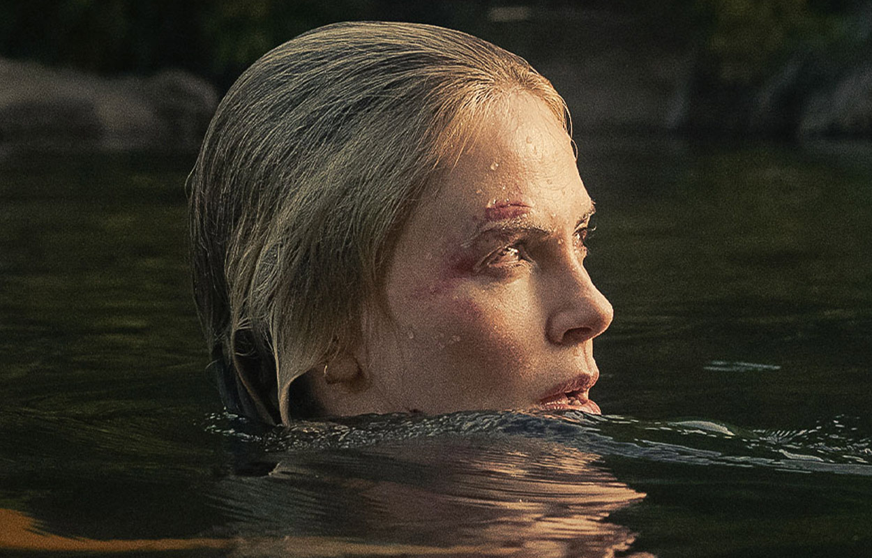 Charlize Theron i &ouml;verlevnadsthrillern &rdquo;Apex&rdquo;.