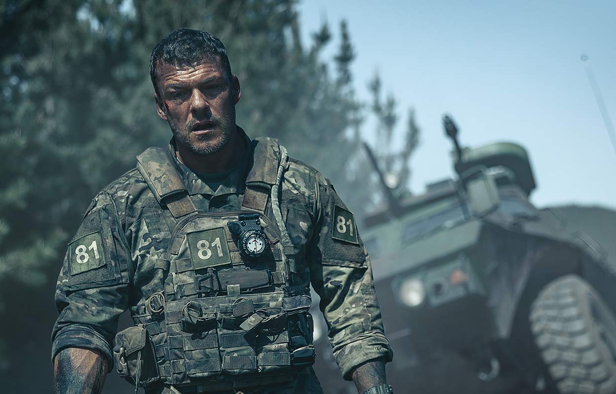 Alan Ritchson i &rdquo;War Machine&rdquo;.