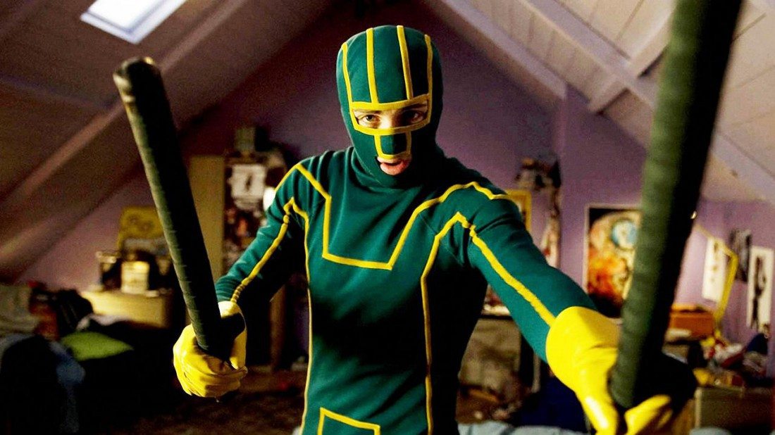 Aaron Taylor-Johnson som superhjälten Kick-Ass. Bästa superhjältefilmerna