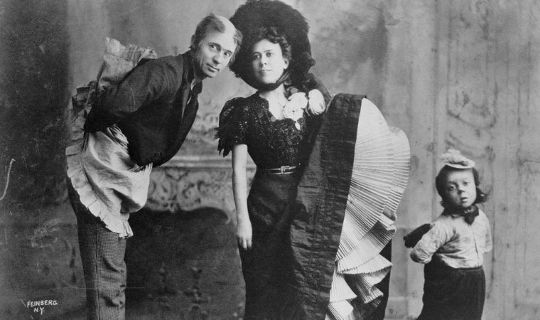 Buster Keaton as a child with his parents Joe and Myra