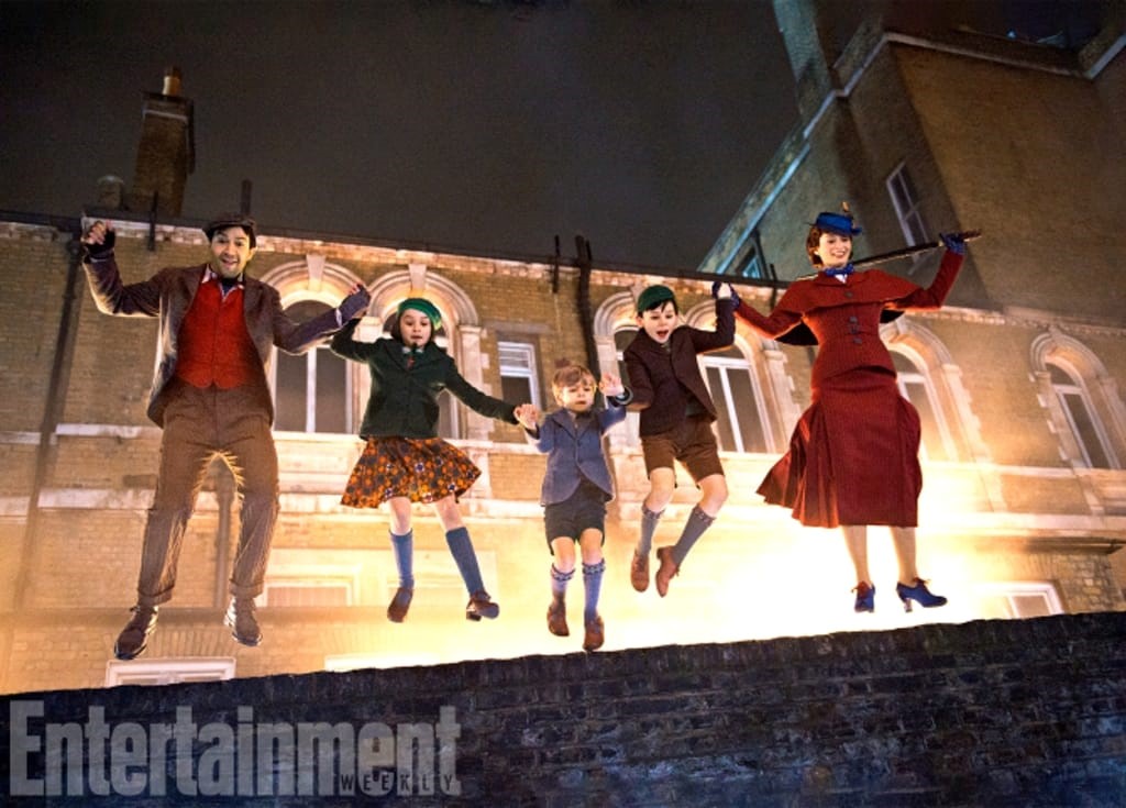Bilder från filmen Mary Poppins Returns.