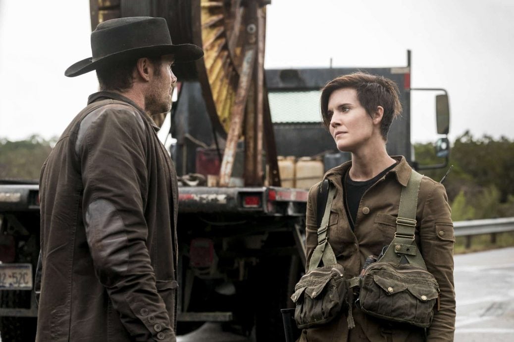 Garret Dillahunt och Maggie Grace i Fear the Walking Dead