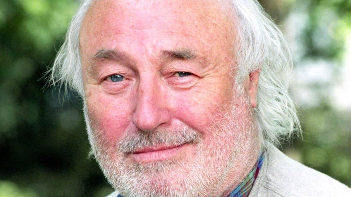 Bill Maynard.