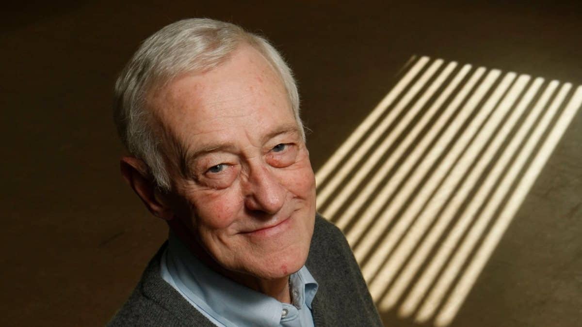 John Mahoney.