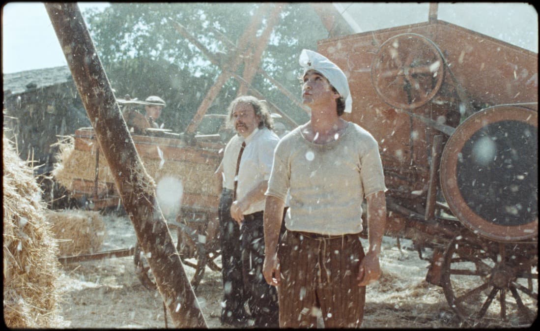 Adriano Tardiolo som Lazzaro i Lycklig som Lazzaro