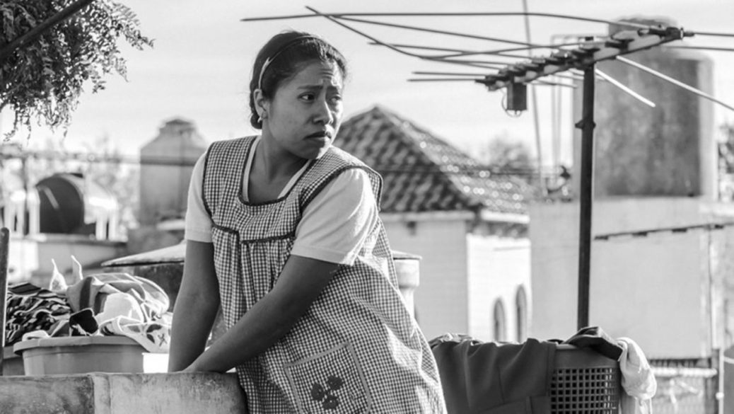 Yalitza Aparicio som Cleo i "Roma"