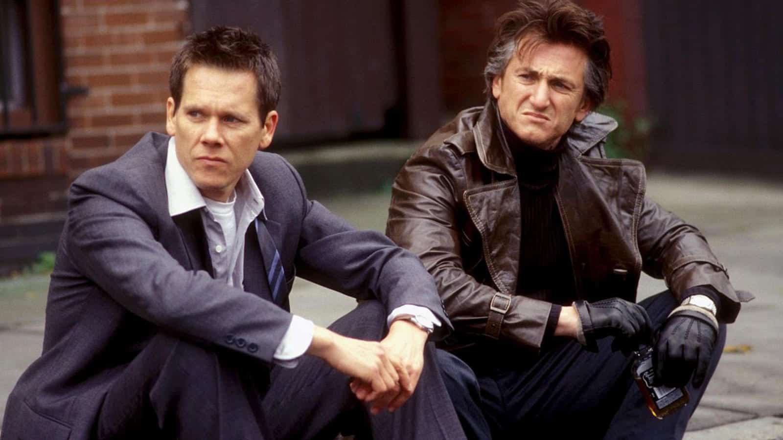 Kevin Bacon och Sean Penn i Mystic River, regisserad av Clint Eastwood.