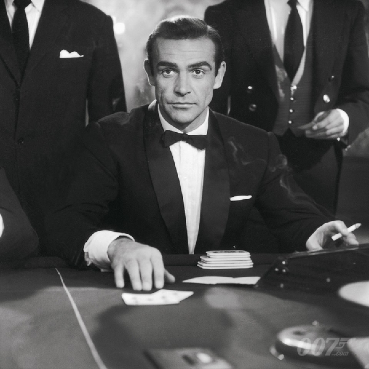 Sean Connery i Agent 007 med rätt att döda (1962).