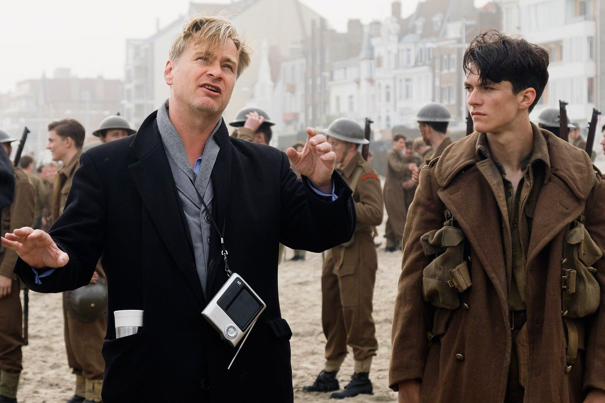 Christopher Nolan under inspelningen av "Dunkirk".