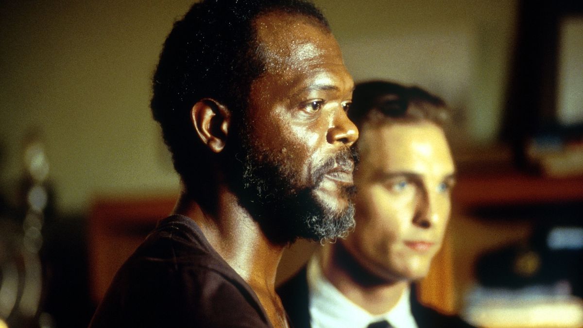 Samuel L. Jackson och Matthew McConaughey i Juryn - A Time to Kill. Foto: Warner Bros.