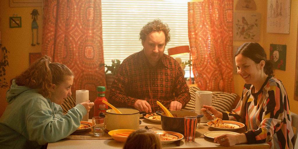 Spring Uje Spring – bland nya svenska filmer att streama