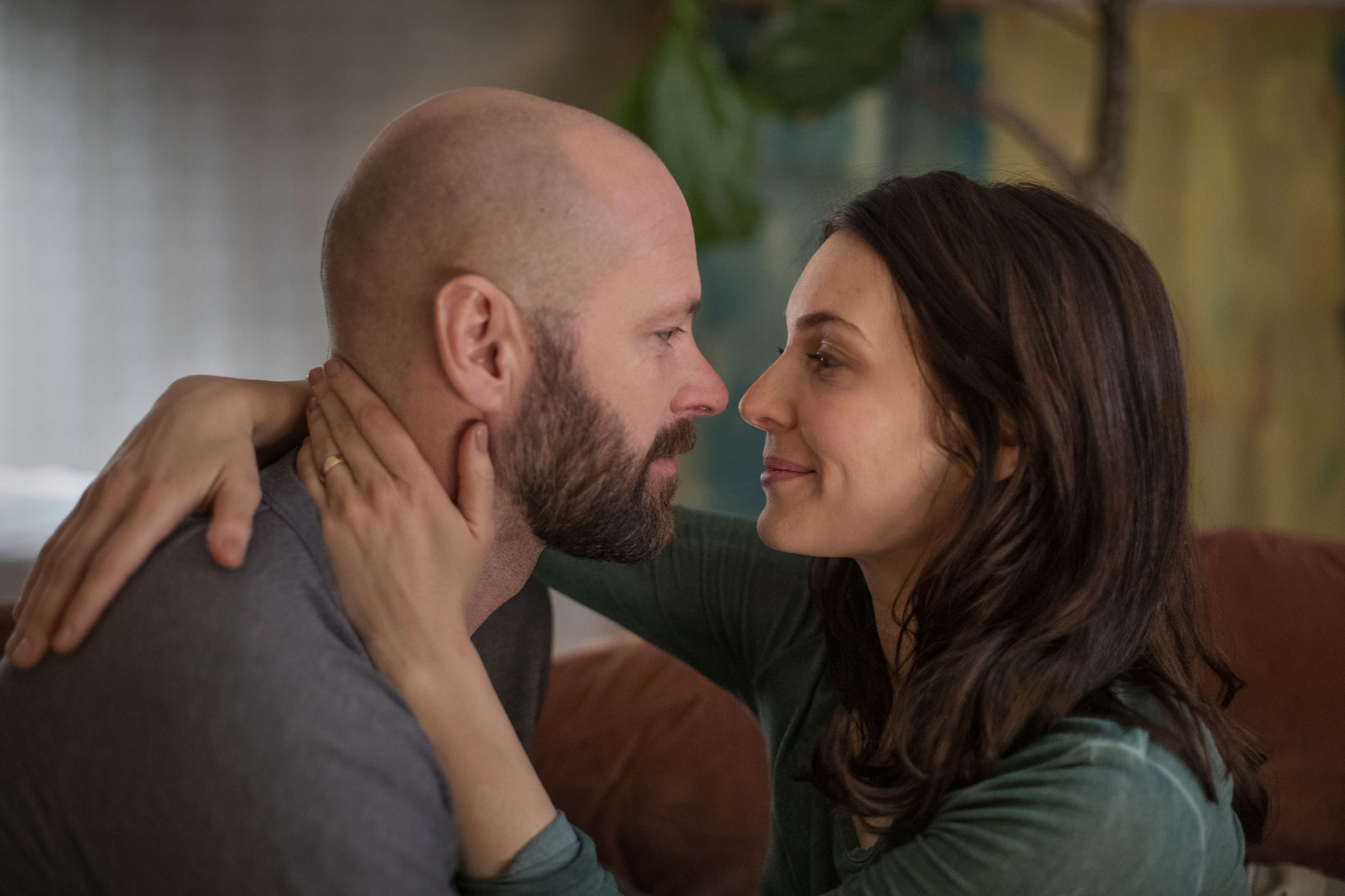 Ulf Stenberg och Aliette Opheim i "Björnstad".