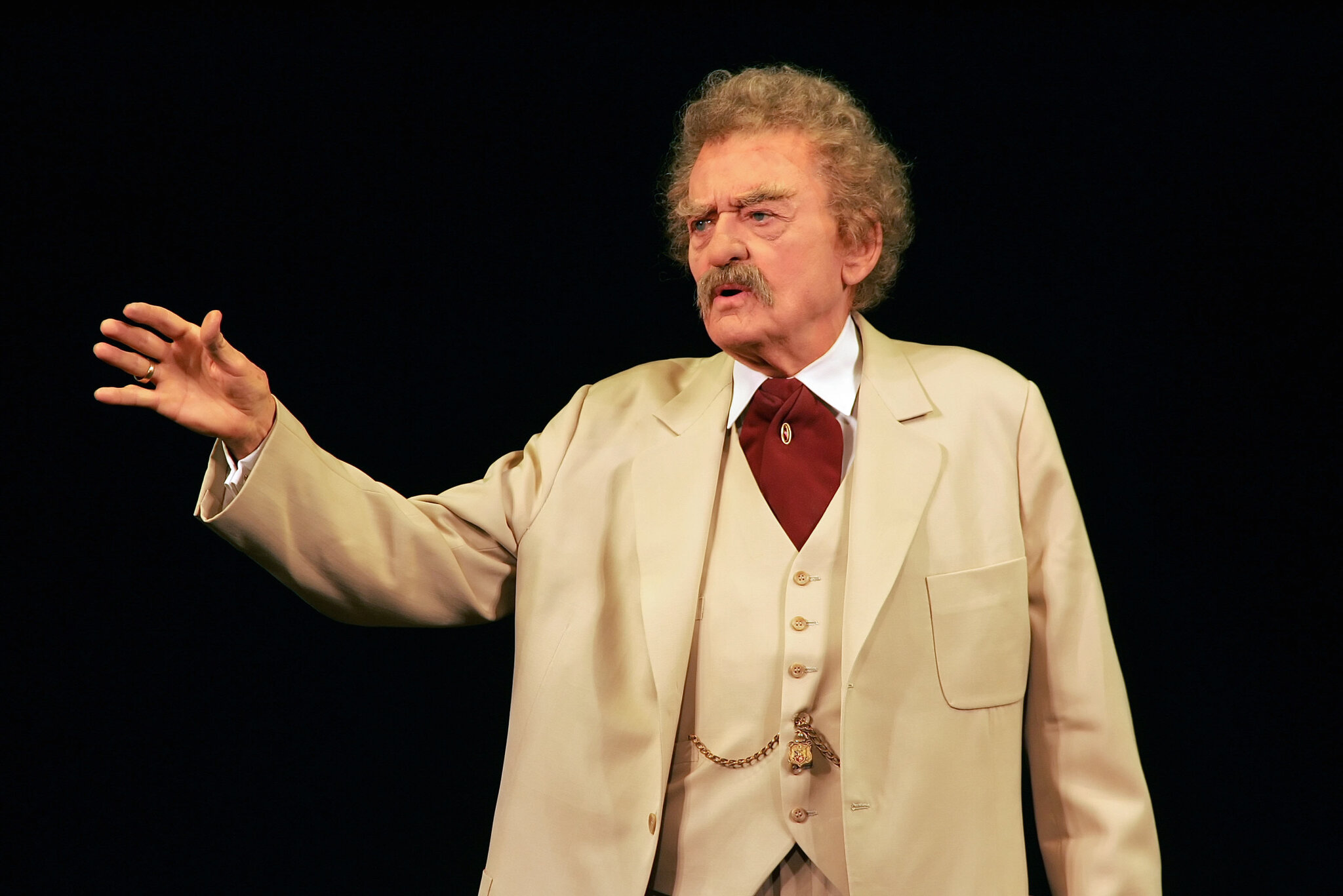Hal Holbrook som Mark Twain.