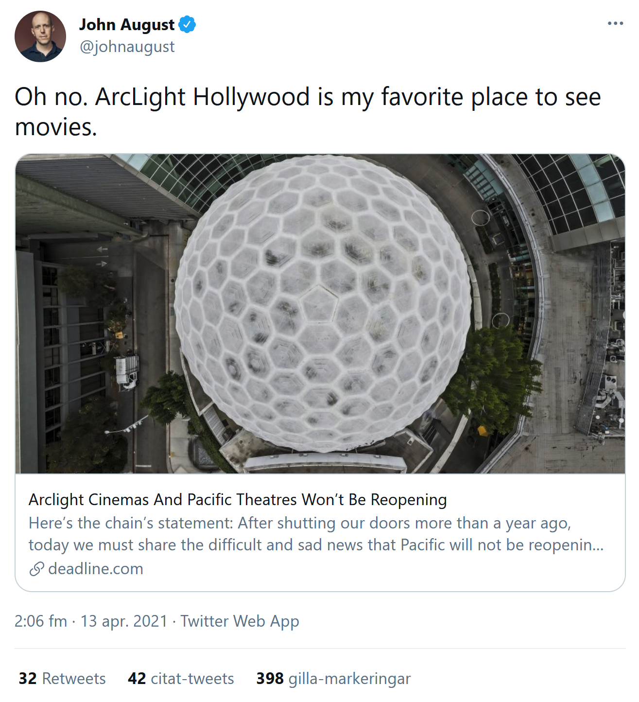 Manusförfattaren John August är också missnöjd.