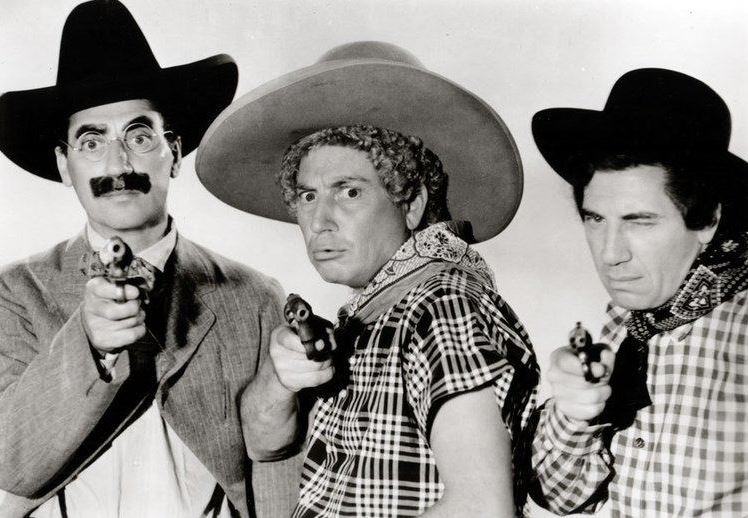 Groucho, Harpo och Chico Marx i Go West. Foto: MGM
