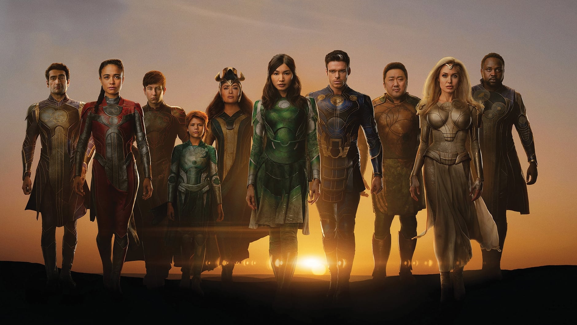 Salma Hayek berömmer Angelina Jolie för nya filmen: "bästa regissören"