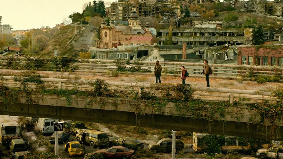 Stora missen alla pratar om i The Last of Us – två filmteam syns i bild