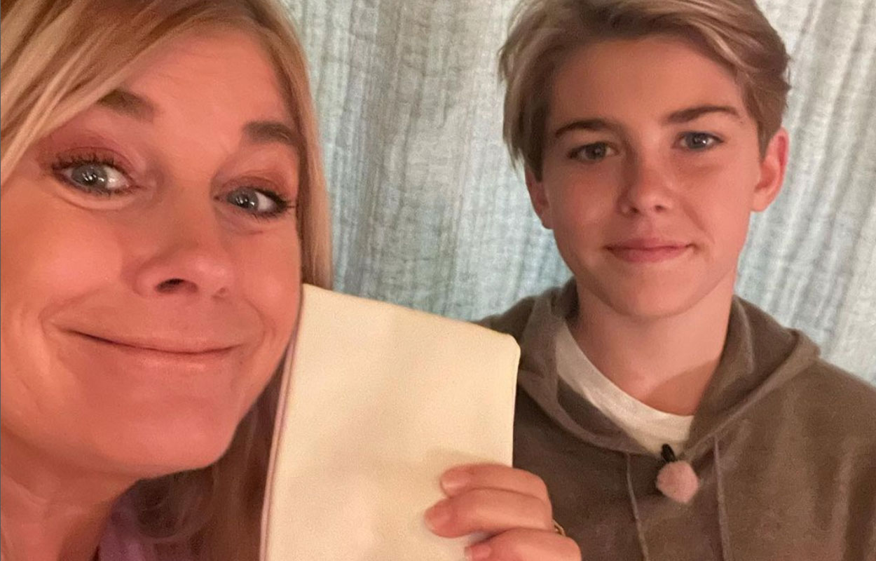 Enorma stödet till Pernilla Wahlgren – efter beskedet om sonens hälsa