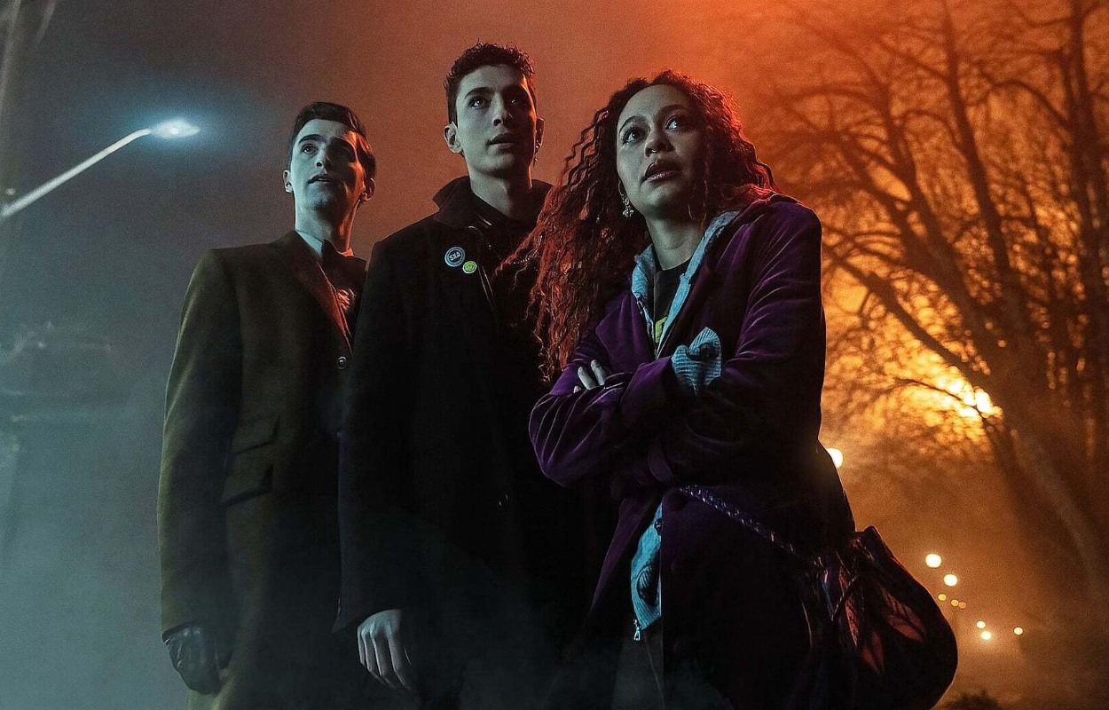 George Rexstrew, Jayden Revri och Kassius Nelson i "Dead Boy Detectives". Foto: Netflix