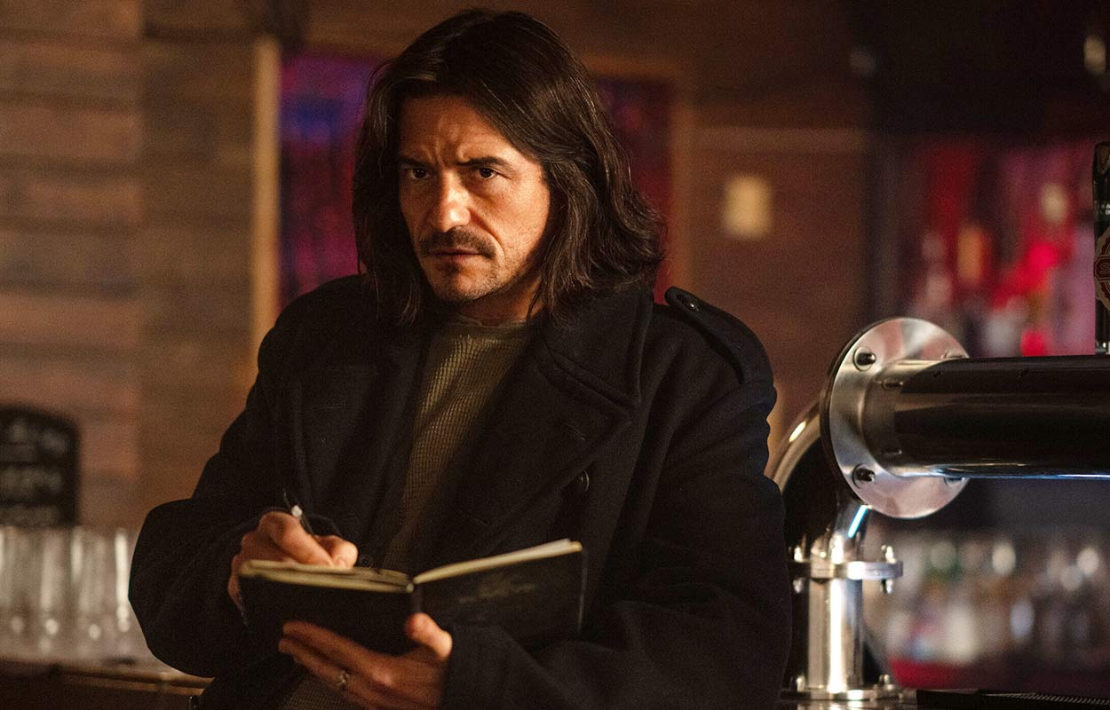 Orlando Bloom är bättre än någonsin i nya kriminalfilmen ”Deep Cover”