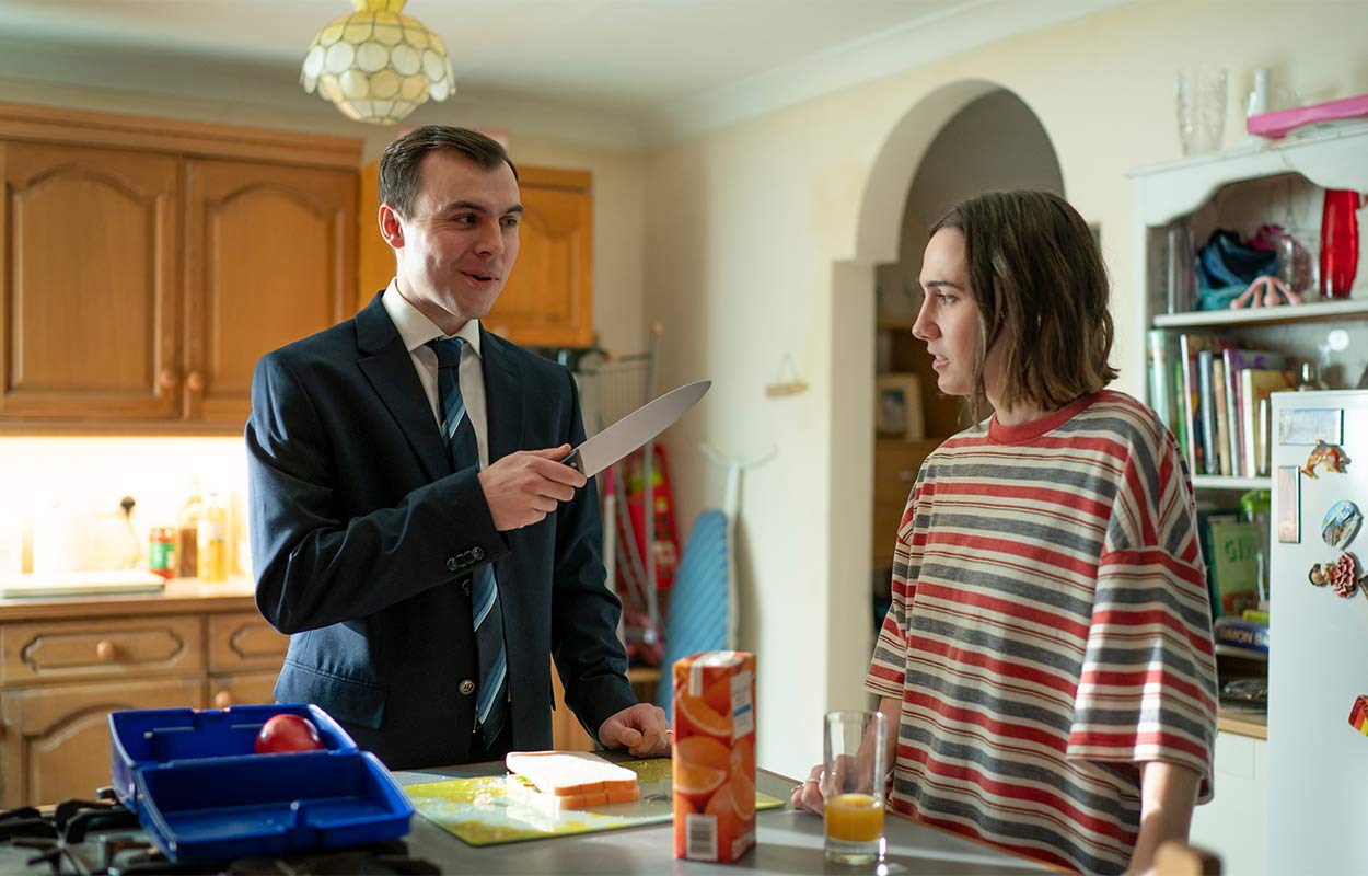 Hyllad serie med 100% i betyg är tillbaka på SVT Play: ”Riktig knockout”