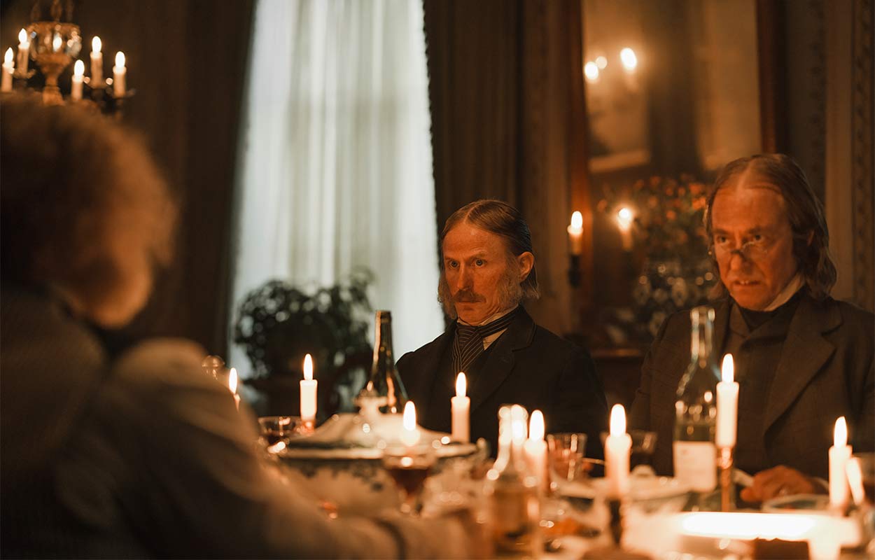 Snart premiär för ”Koka björn” – ”Mörk och intensiv” svensk kriminalserie