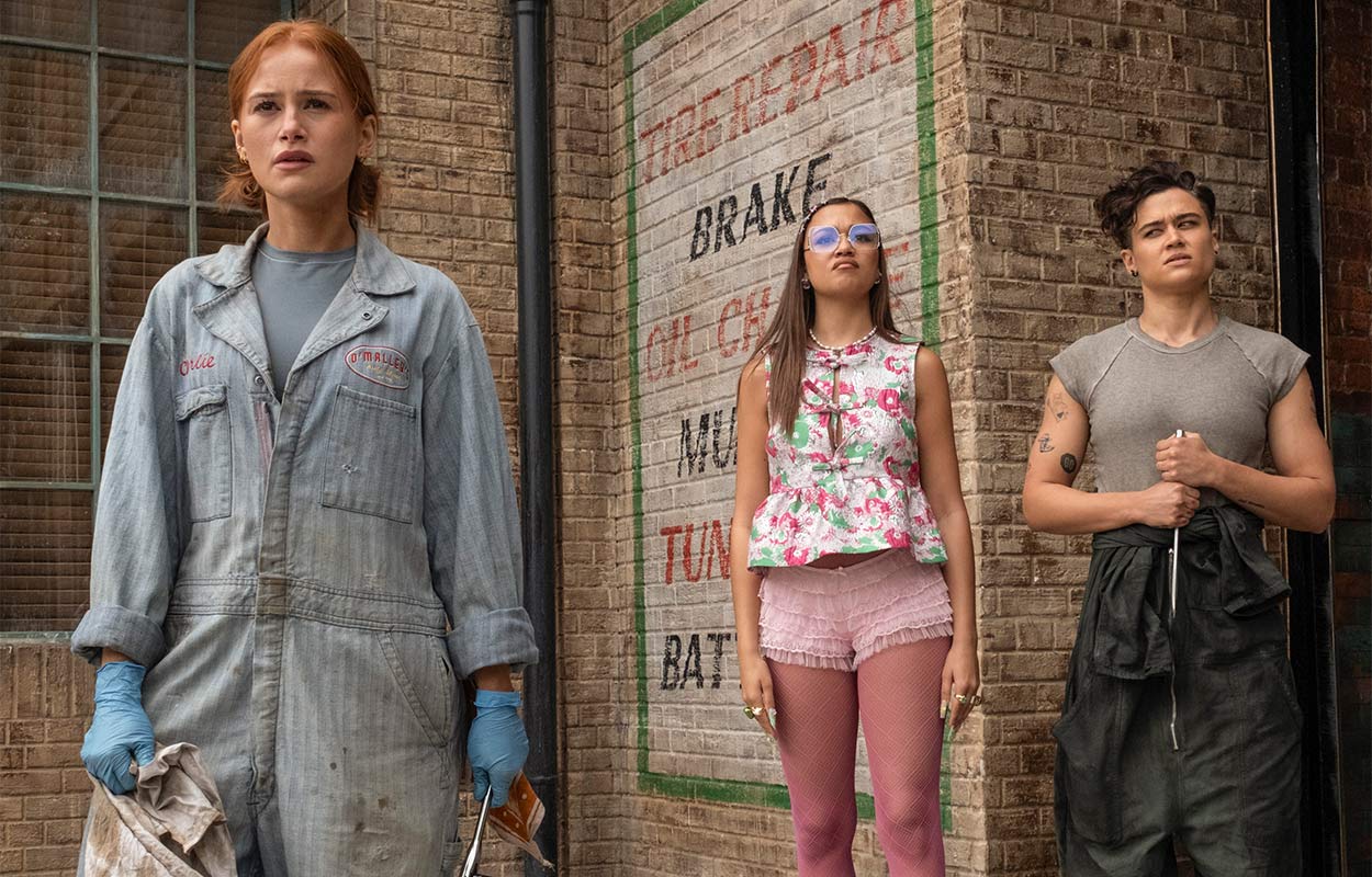 Nya filmer och serier på Prime Video i oktober 2025 – thrillers och svenskt