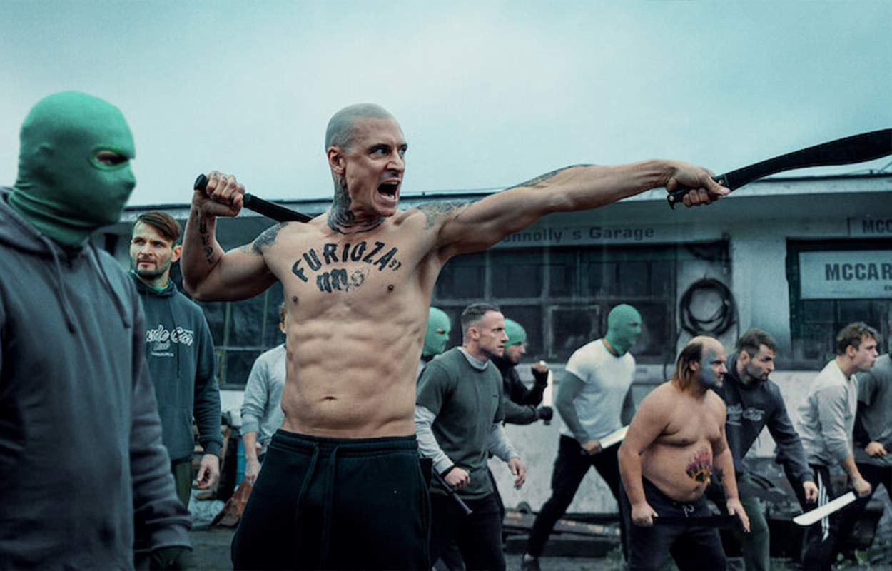 Uppföljaren till populär thriller på Netflix är här – ny gängledare tar över