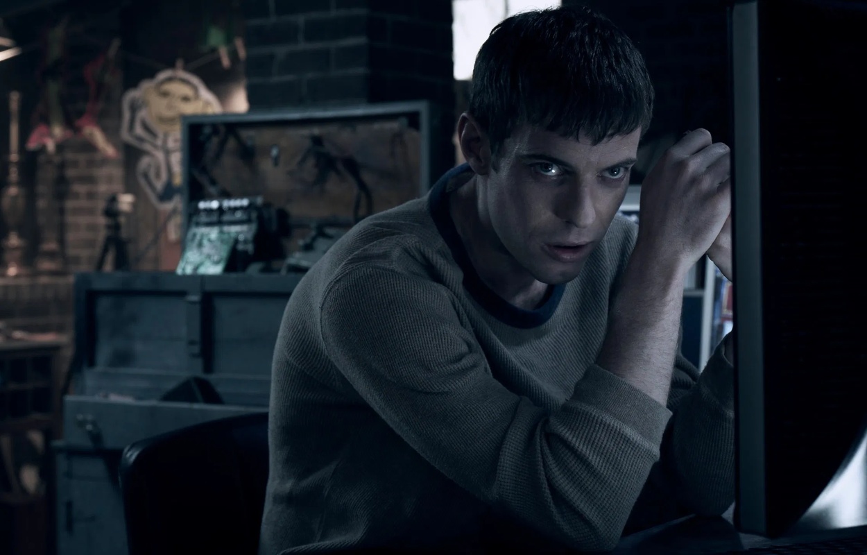 Psykologiskt driven kriminalserie med 7,8 i betyg på IMDb nu på Netflix