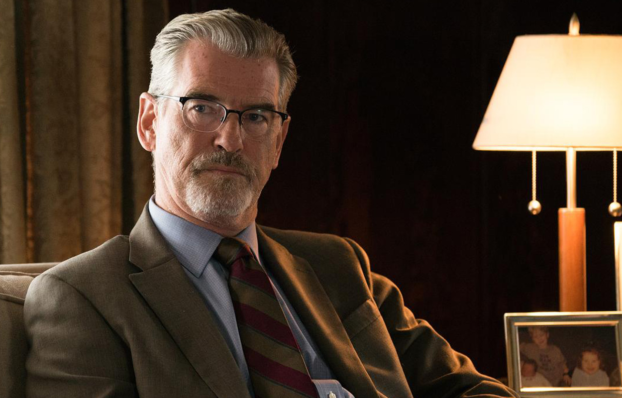 Svenska regissörens thriller med Pierce Brosnan går nu att streama på SVT Play