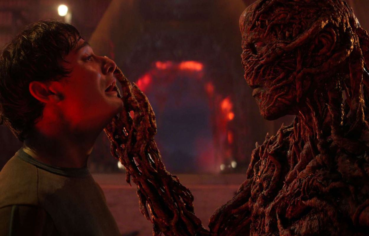 Stranger Things säsong 5 är här – ”oemotståndligt” men fastnar i det som varit