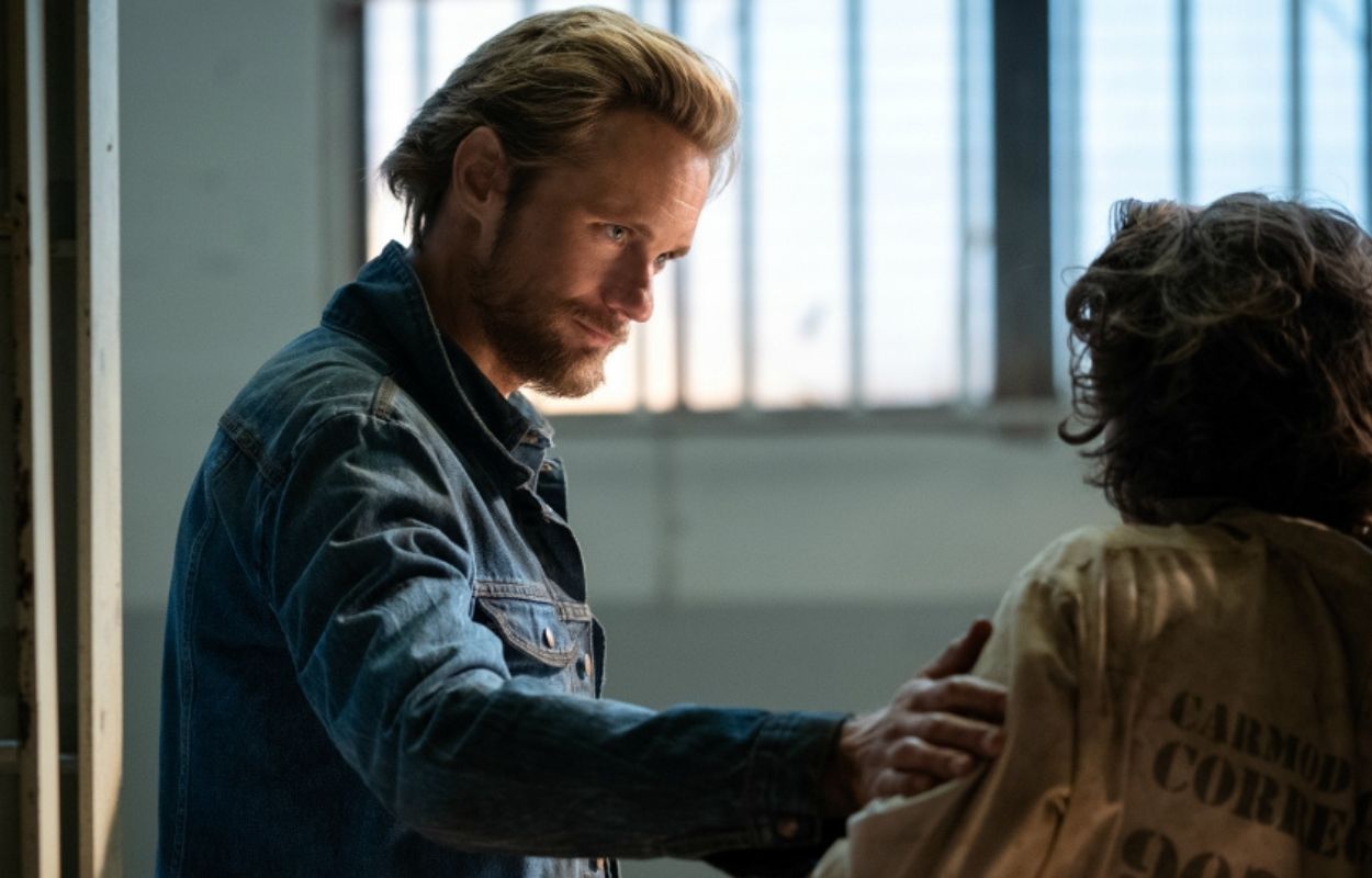 Alexander Skarsgårds okända thrillerserie “The Stand” på SkyShowtime