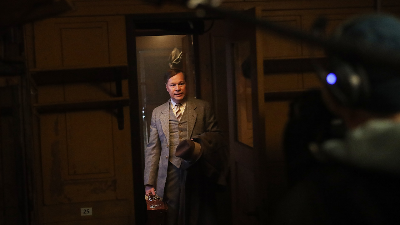 Henrik Dorsin v&auml;lkomnar paus fr&aring;n humorn: &rdquo;Sk&ouml;nt att slippa vara rolig&rdquo;