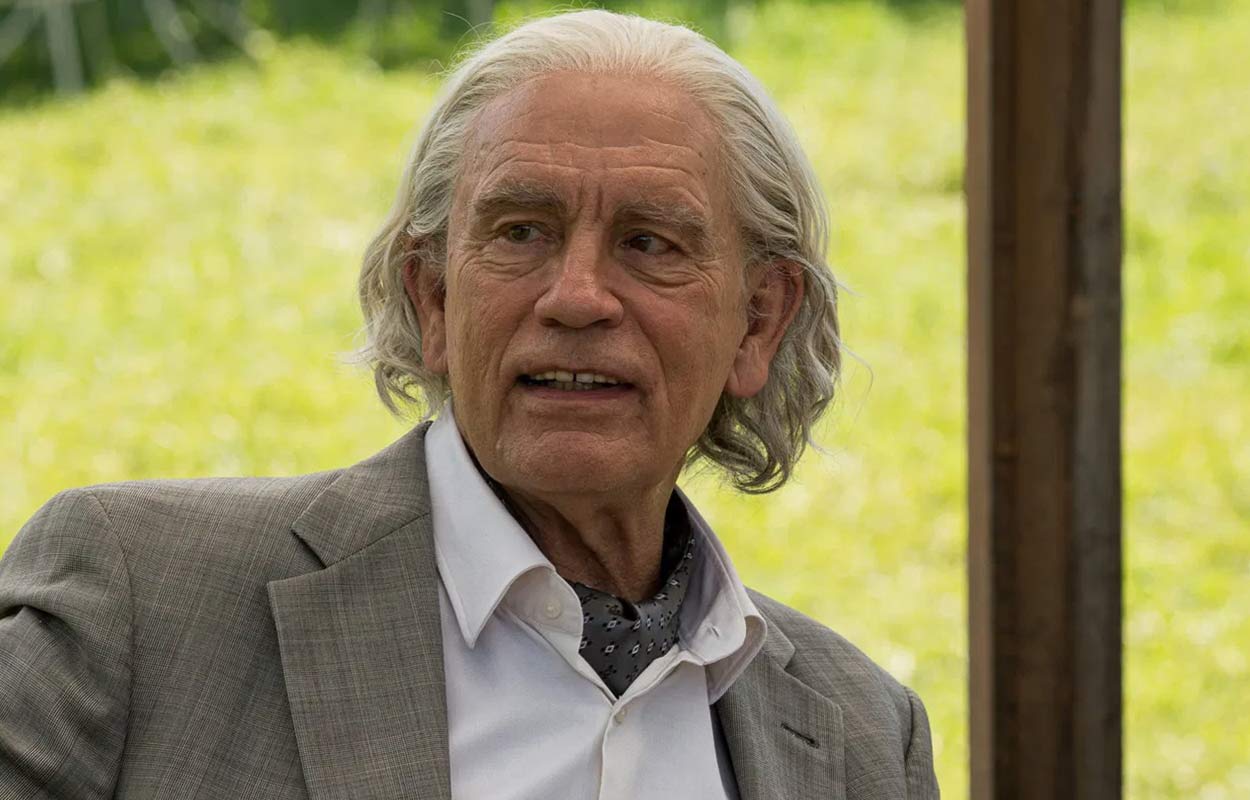 John Malkovich i &rdquo;The Yellow Tie&rdquo; (2025).