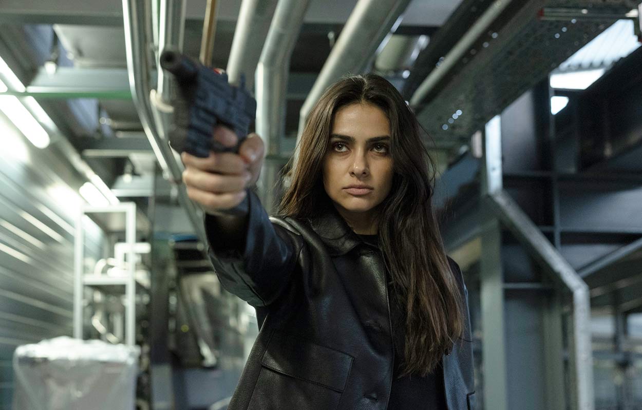 Ett m&ouml;rkt f&ouml;rflutet och en hel v&auml;rld i fara &ndash; ny thrillerserie streamar nu