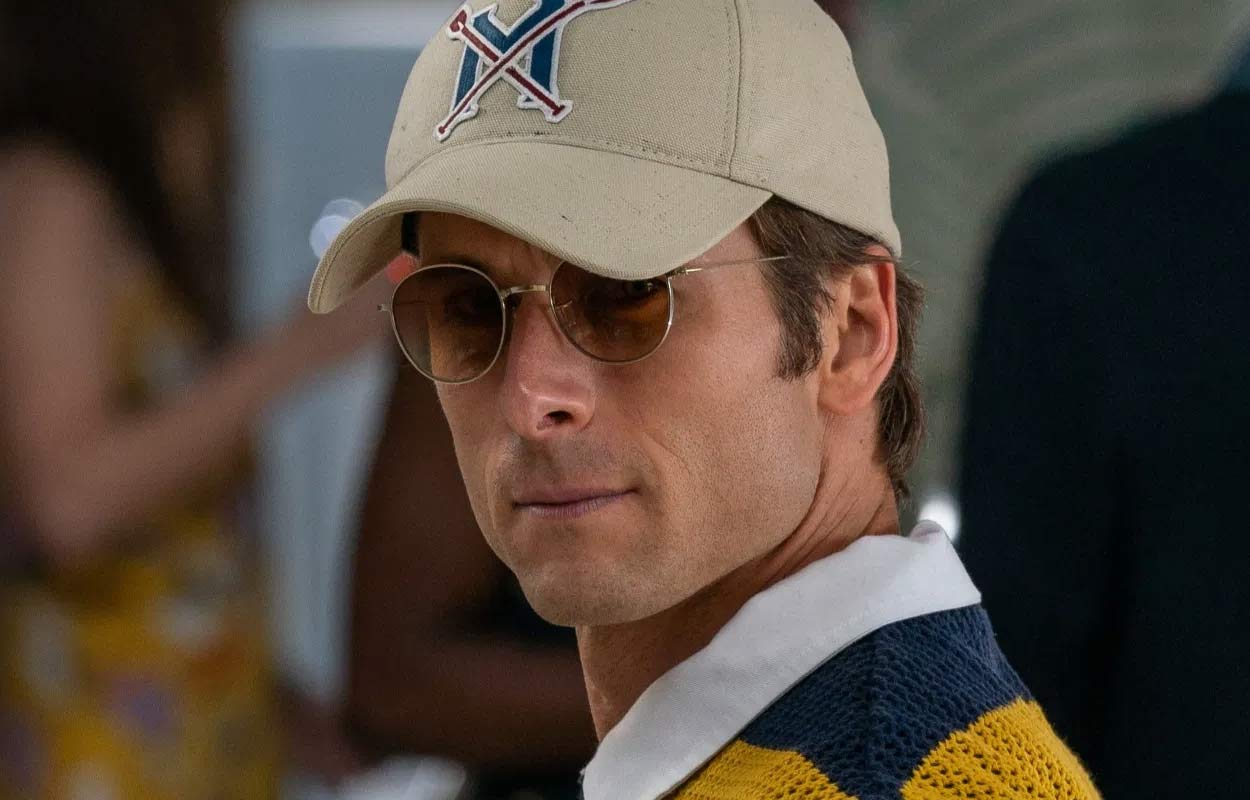 Glen Powells nya thriller &rdquo;How to Make a Killing&rdquo; &auml;r biofilm f&ouml;r nostalgikern